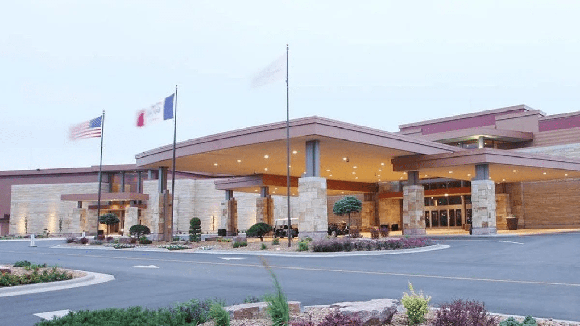 Casino Crime News Roundup: Alleged Drunk Driver Strikes Four Vehicles in Casino Lot